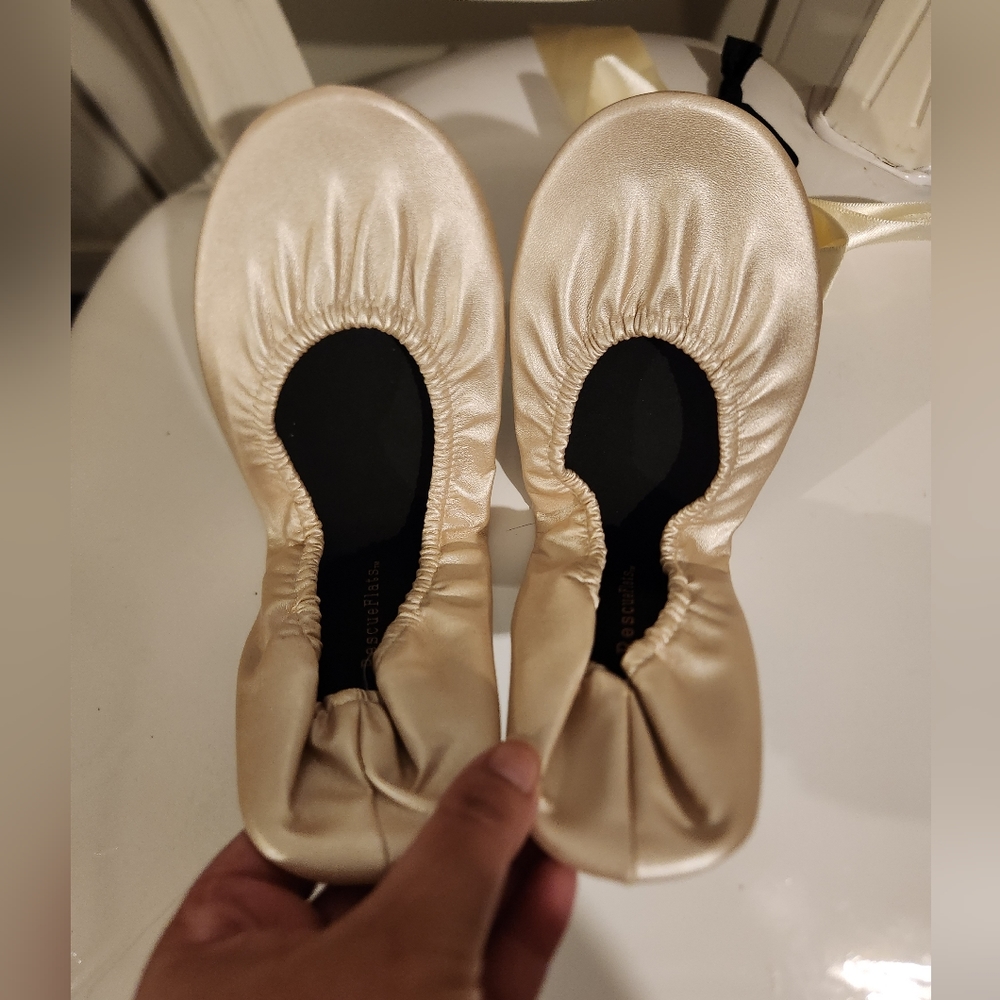 Rescue Ballet Flats One Size NWOT